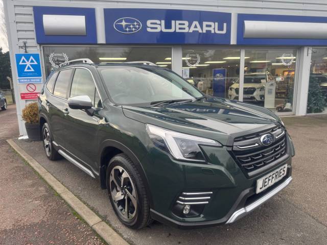 Subaru Forester 2.0i e-Boxer XE Premium 5dr Lineartronic Estate Petrol / Electric Hybrid Green