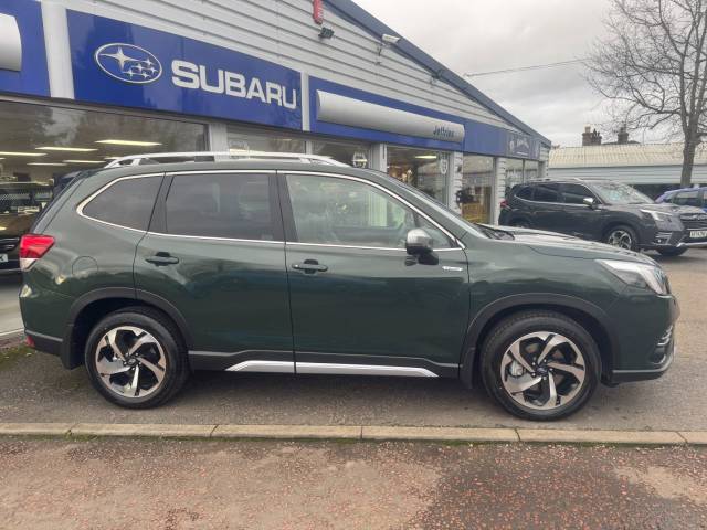 2024 Subaru Forester 2.0i e-Boxer XE Premium 5dr Lineartronic