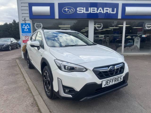 Subaru XV 2.0i e-Boxer SE Premium 5dr Lineartronic Hatchback Petrol / Electric Hybrid White