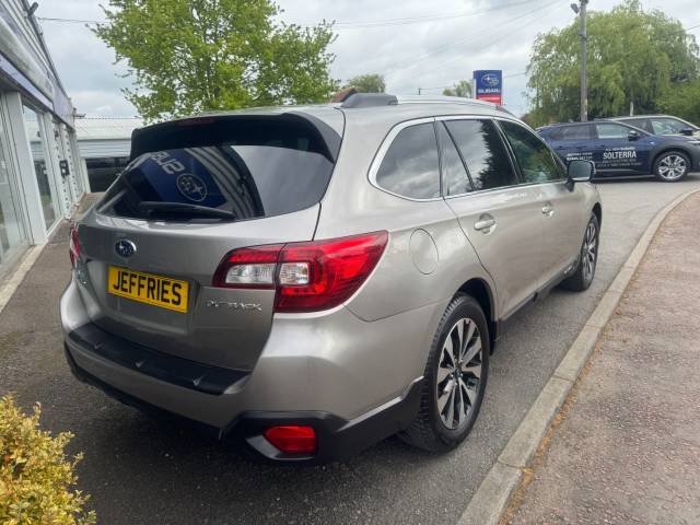 2015 Subaru Outback 2.5i SE Premium 5dr Lineartronic