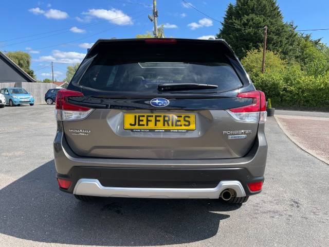 2021 Subaru Forester 2.0i e-Boxer XE Premium 5dr Lineartronic
