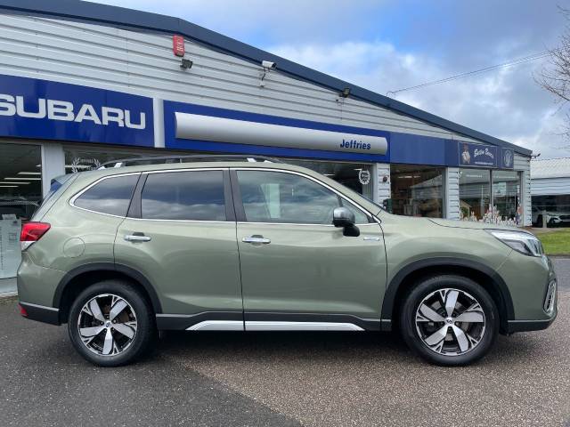 2019 Subaru Forester 2.0i e-Boxer XE Premium 5dr Lineartronic